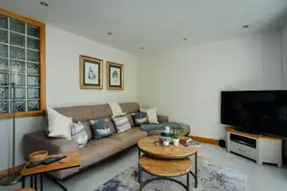 1 Inverbeg CourtImage 8