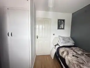16 Ardclinis GardensImage 9