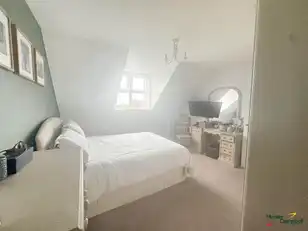 44 HuntersbuoyImage 10