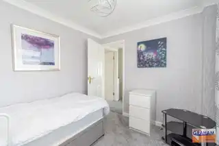 51 Manor ParkImage 15