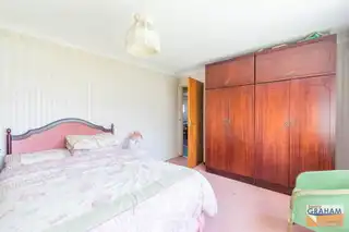 22 Woodland GardensImage 15