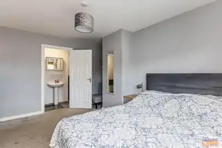 4 Whitehill MewsImage 19
