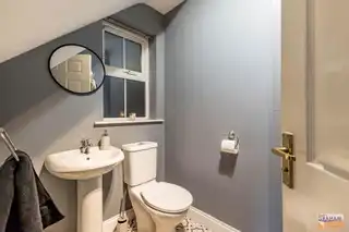 4 Whitehill MewsImage 6
