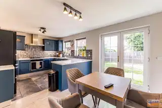 4 Whitehill MewsImage 15