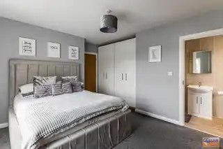 1 Royal GardensImage 19