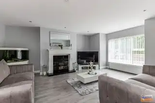 1 Royal GardensImage 4