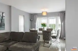 1 Royal GardensImage 8