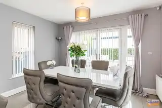 1 Royal GardensImage 9
