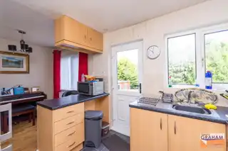 14 Mandeville AvenueImage 9