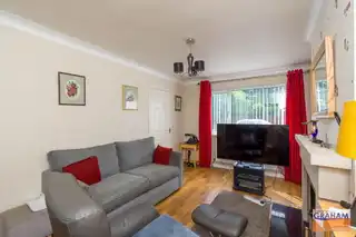 14 Mandeville AvenueImage 4