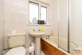 14 Mandeville AvenueImage 13