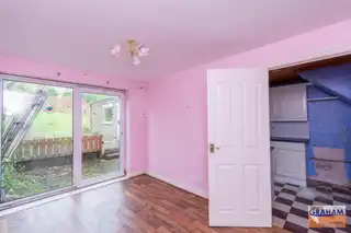 15 Glendun ParkImage 6