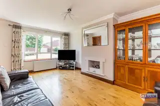 24 Laurel GroveImage 8