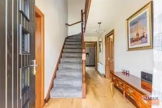 24 Laurel GroveImage 5