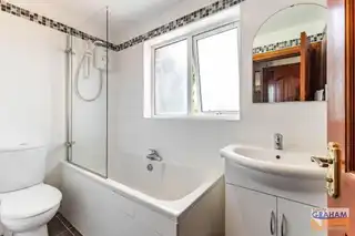 24 Laurel GroveImage 33