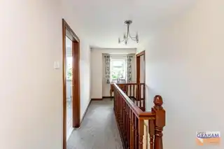 24 Laurel GroveImage 23