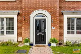 38 Fairfields GlenImage 4