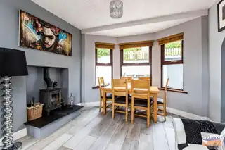 27 Hillsborough RoadImage 11