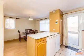 18 Skyline DriveImage 10