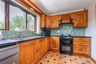 2 Brigadie AvenueImage 14