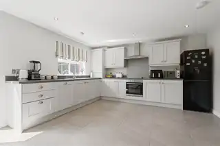35 CarnwoodImage 12
