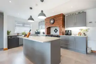 22 Hollybank ParkImage 15