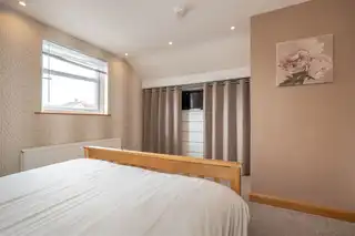 22 Hollybank ParkImage 33