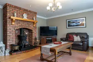 22 Hollybank ParkImage 12