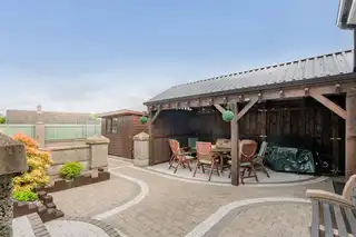 22 Hollybank ParkImage 48