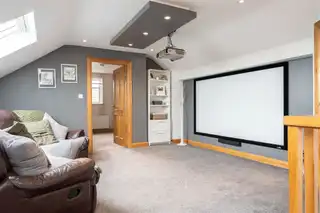 22 Hollybank ParkImage 31