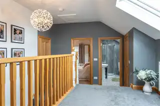 22 Hollybank ParkImage 35