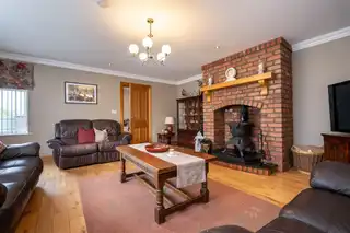 22 Hollybank ParkImage 10