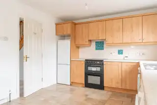 12 Fenaghy HeightsImage 9