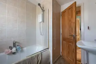 66 TemplemoyleImage 26