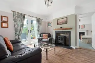 8 Woodcroft RiseImage 18