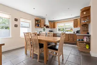 8 Woodcroft RiseImage 11