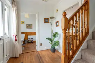 8 Woodcroft RiseImage 4