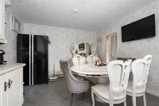 63 ThornbrookeImage 14