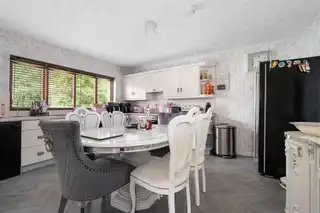 63 ThornbrookeImage 10