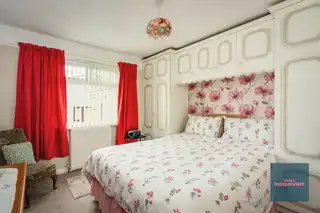 13 Wood Green AvenueImage 10