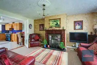 13 Wood Green AvenueImage 4
