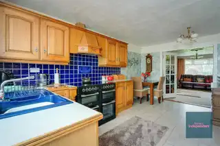 13 Wood Green AvenueImage 7