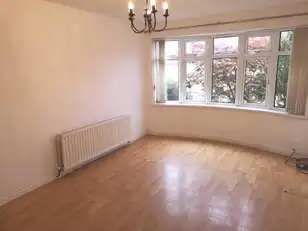 2 Manor AvenueImage 2