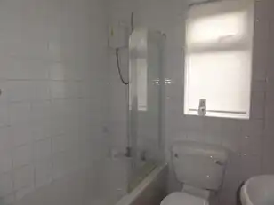 2 Manor AvenueImage 4