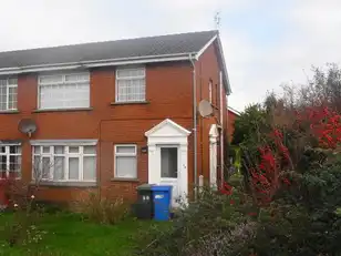 Image 1 for 2 Manor Avenue