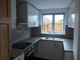 203 Ravenhill AvenueImage 5
