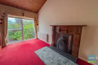 1 Deans WalkImage 8