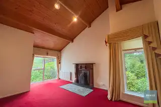 1 Deans WalkImage 7