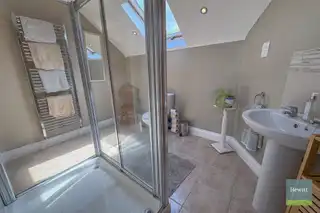 2 Mayfield AvenueImage 50