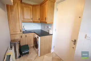 2 Mayfield AvenueImage 25